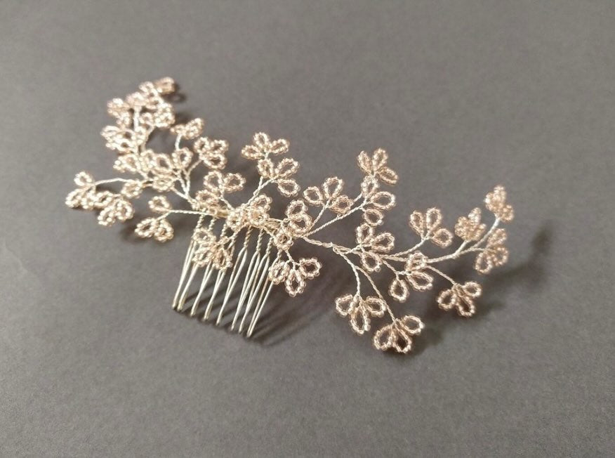 Silken Strands Hair comb for women