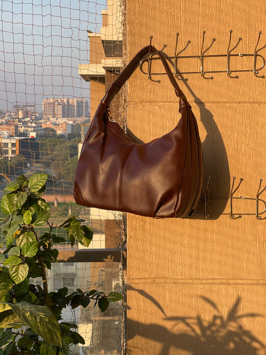 Classic Brown Handbag with a Modern Touch